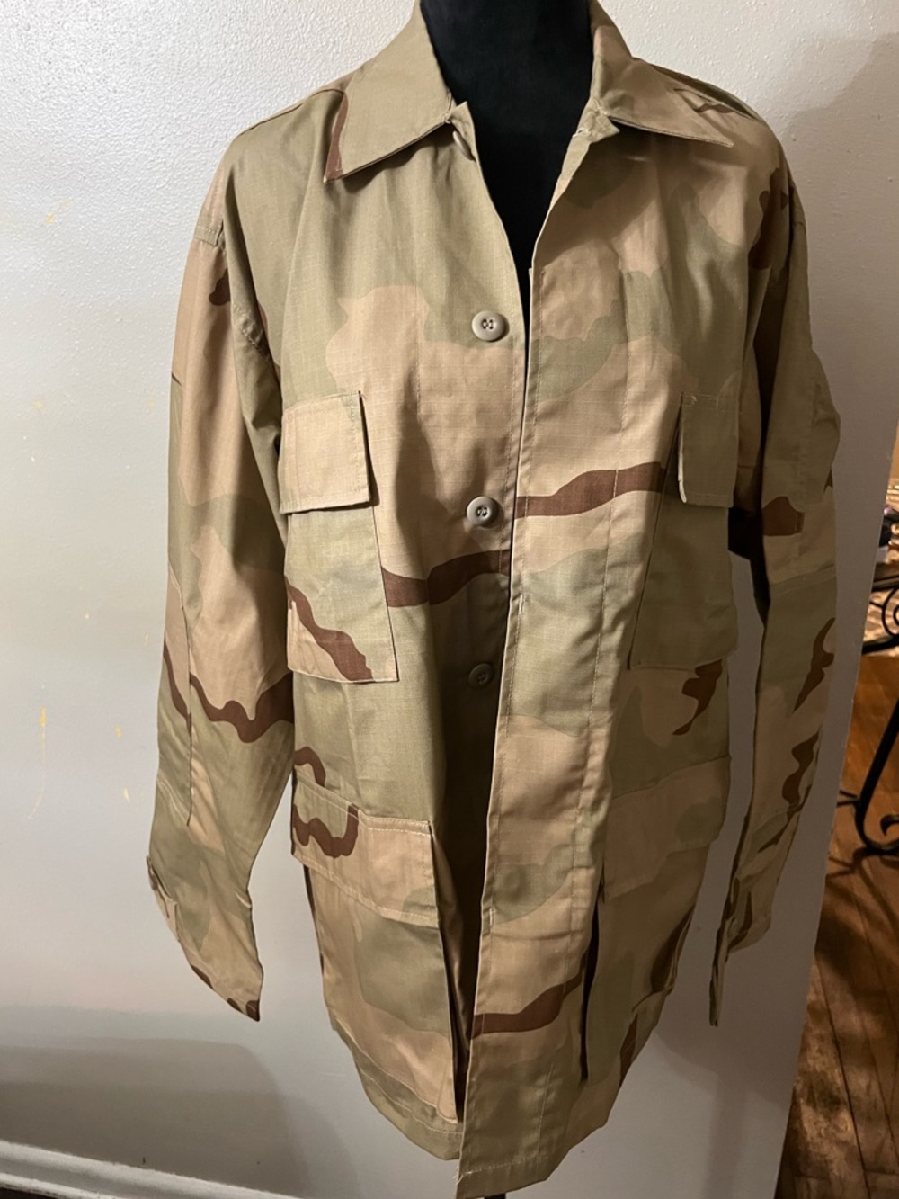US Military Desert Camo BDU Field Jacket Med Regular Army Combat Coat Tactical - Picture 2 of 7